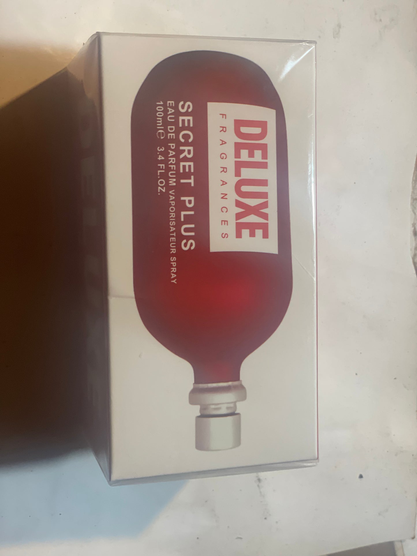 Deluxe secret plus perfume